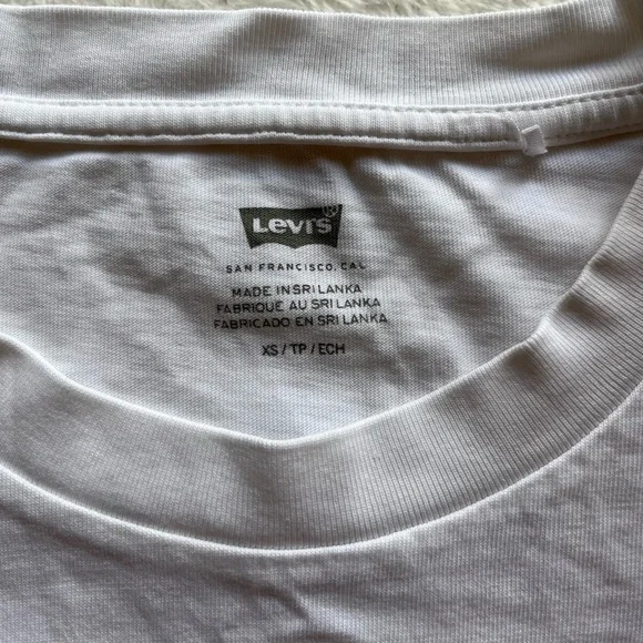 Levi’s “Saddle” Psychedelic T-shirt - Picture 4 of 6